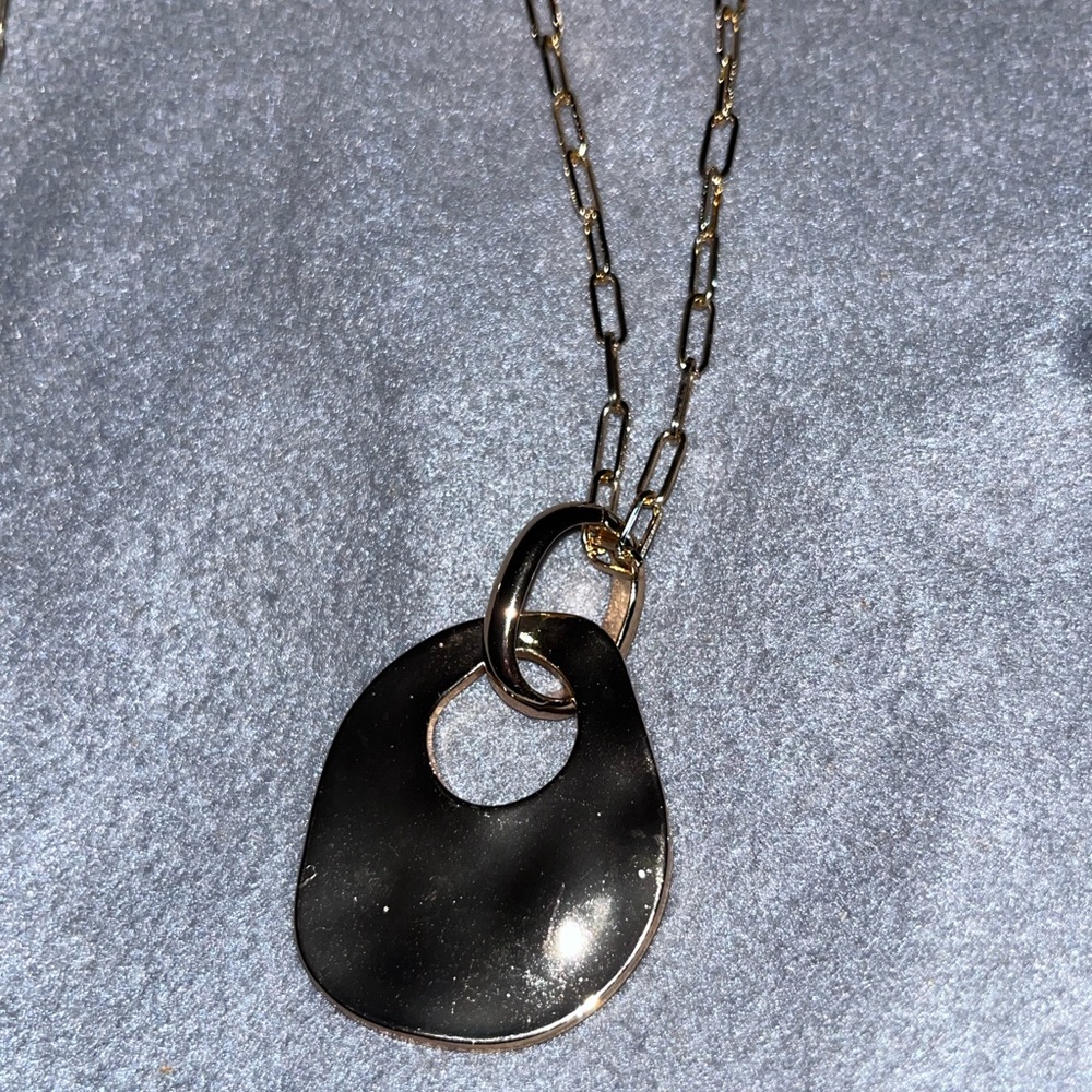 Gold tone necklace
